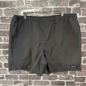Patagonia baggies shorts gray nylon pockets